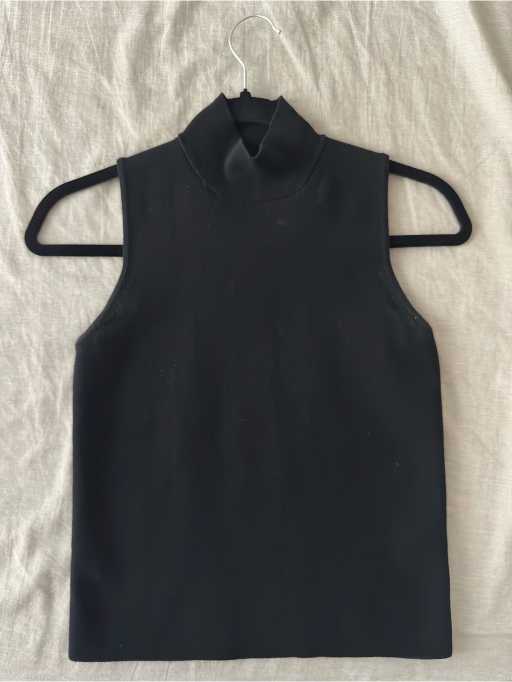 Banana Republic Black Mockneck Sweater Tank Top XS NWOT